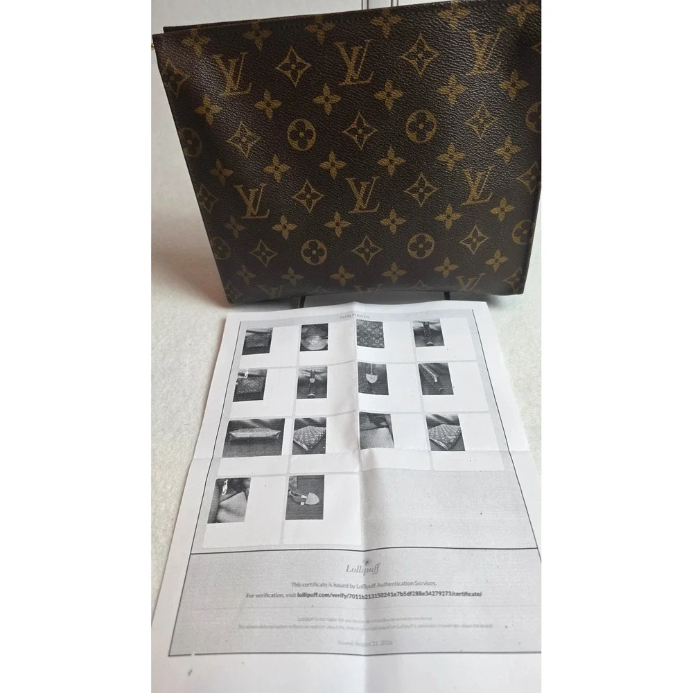 Louis Vuitton Toiletry Pouch 26 Monogram Canvas Clutch Bag M47542 2014 France